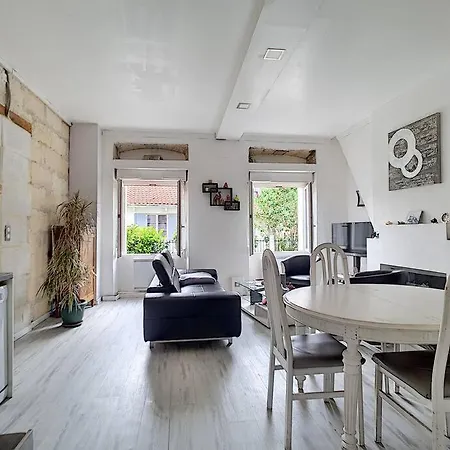 De Type 2 Plein Centre Au Calme Appartement
